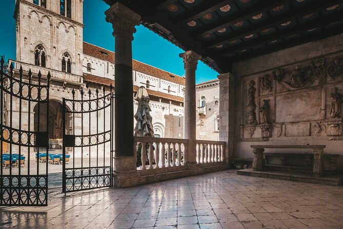 Trogir walking tour with a local guide - Cathedral of St. Lawrence: five centuries, three naves, one view