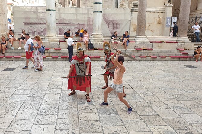 Walking Tour of Split and Diocletian's Palace - Vestibulum of Diocletian’s Palace: a quick stop with a living edge