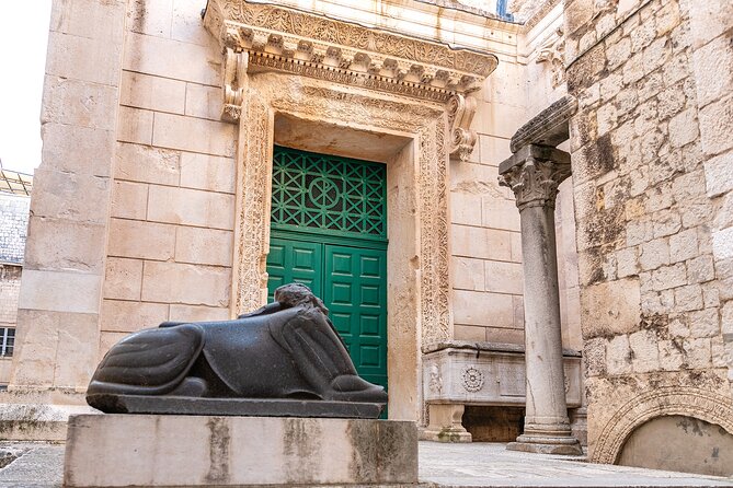 Walking tour of Split with an Art Historian - Golden Gate to Cardo Maximus: Rome’s main street in real scale