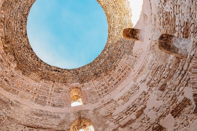 Walking tour of Split with an Art Historian - From Đardin to Diocletian’s palace tower: learning to read the city